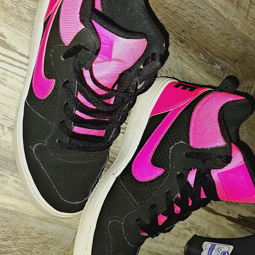 Nike